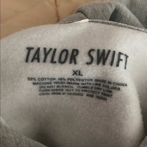 Red Taylor’s Version Taylor Swift Hoodie - Picture 4 of 4